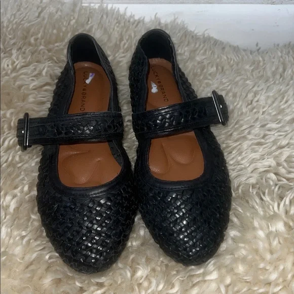 Lucky Brand
Millit Mary Jane Flats - Picture 5 of 10